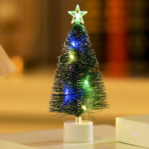 Mini Árvore de Natal de Mesa com LED Colorido - Decoração de Pinheiro