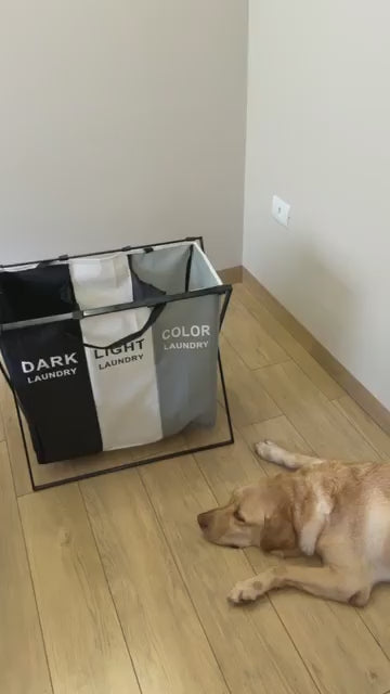 Cesto de Roupa Dobrável 3 Compartimentos Dekorae - visão completa do produto em ambiente real